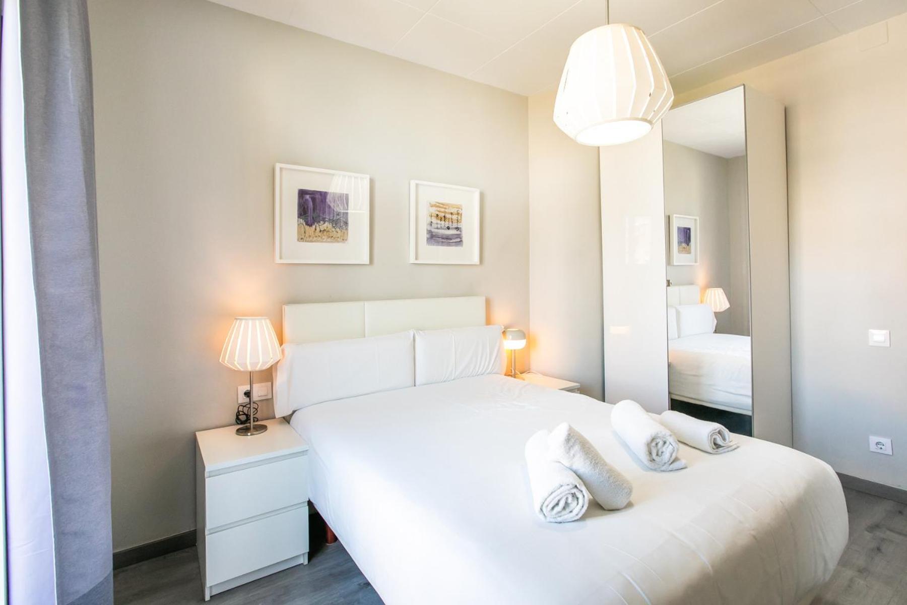 51par1011 In Parallel Apartamento Barcelona
